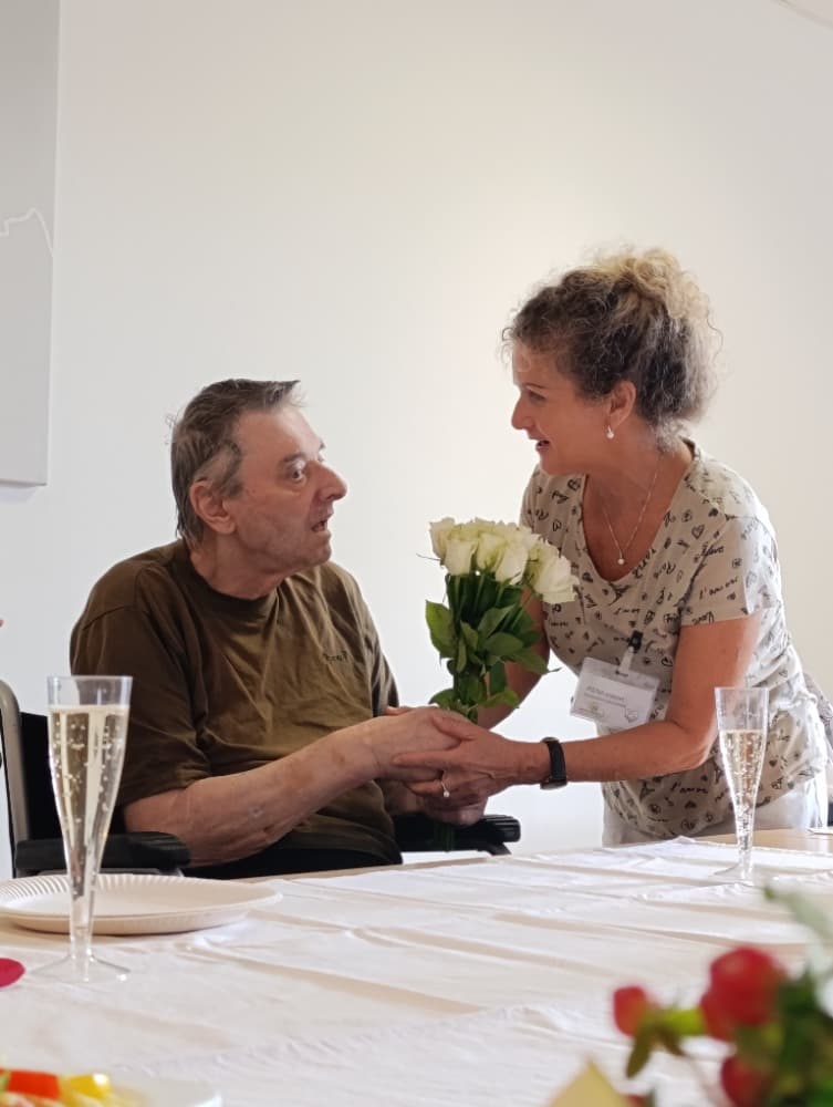 NAROZENINY - srpen 10