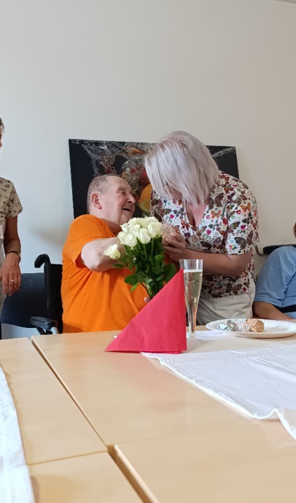 NAROZENINY - srpen 14