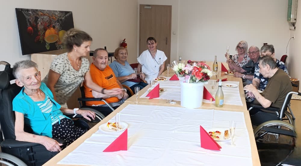 NAROZENINY - srpen 19