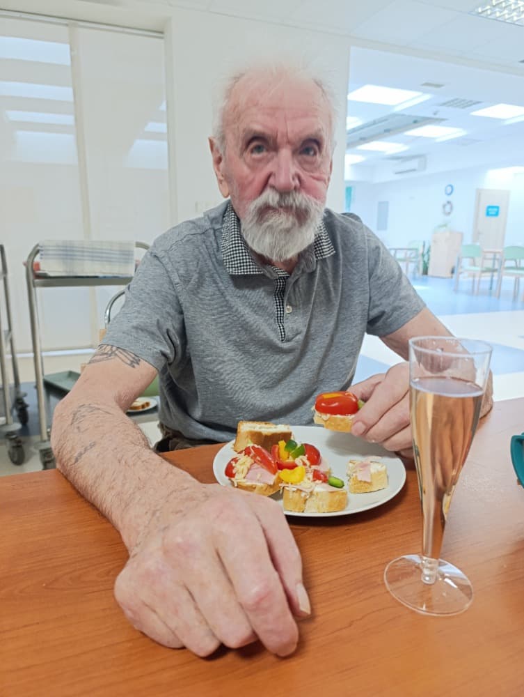 NAROZENINY - říjen + přednáška 4