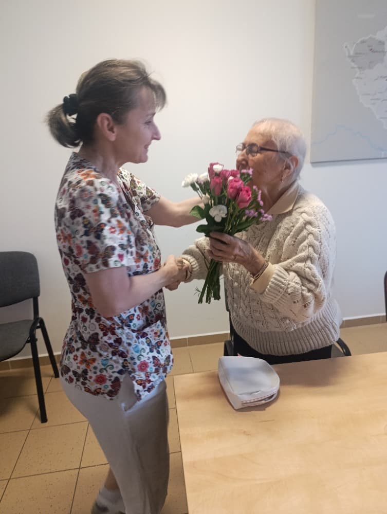 NAROZENINY - prosinec 8