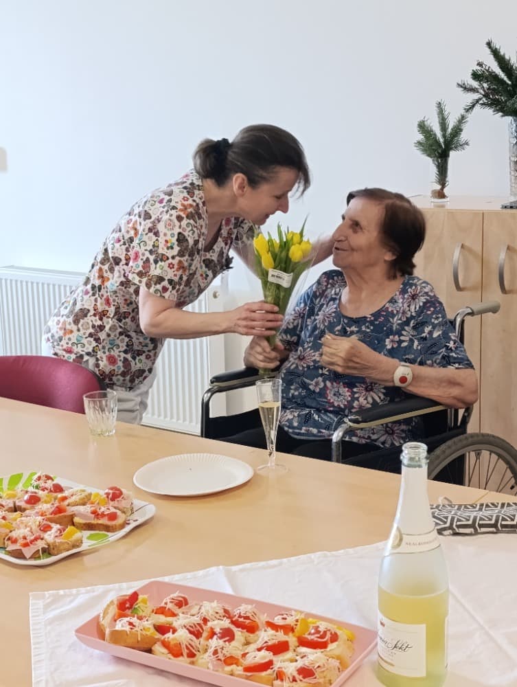 NAROZENINY - leden 7